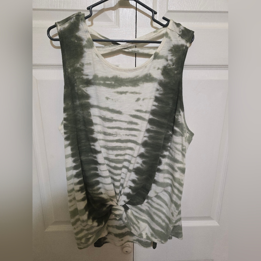 Terra & Sky Green Tie-Dye Tank Top
